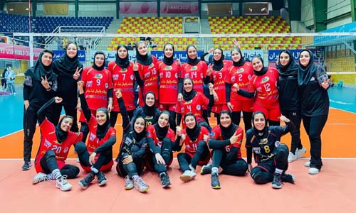تمرین گروهی والیبال